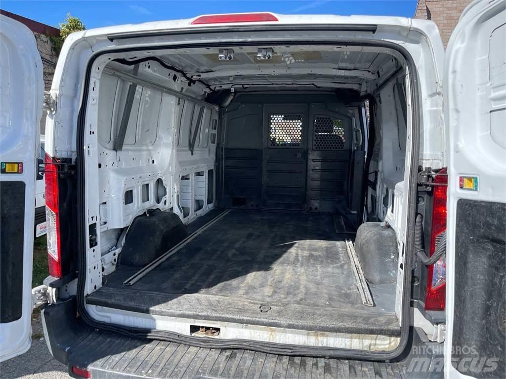 Ford Transit Krovininiai furgonai