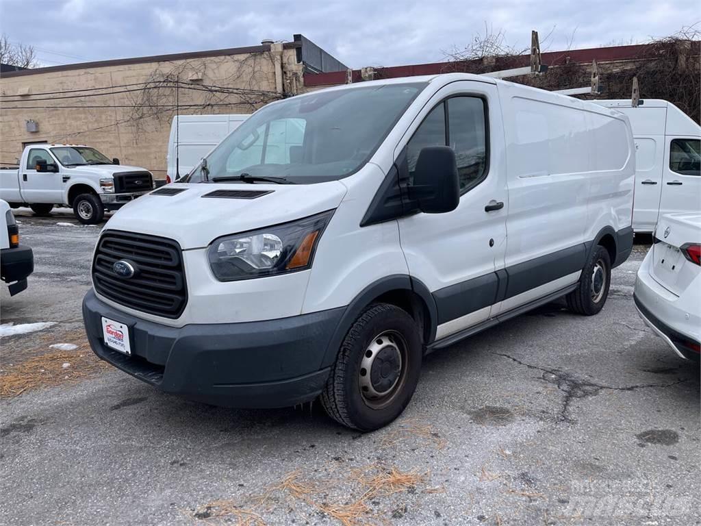 Ford Transit Krovininiai furgonai