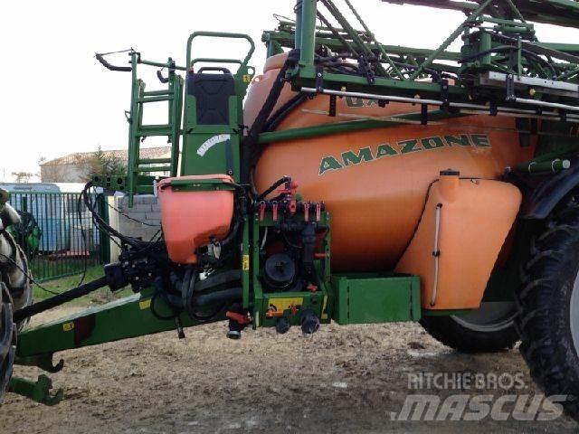 Amazone UX 4200 Prikabinami purkštuvai