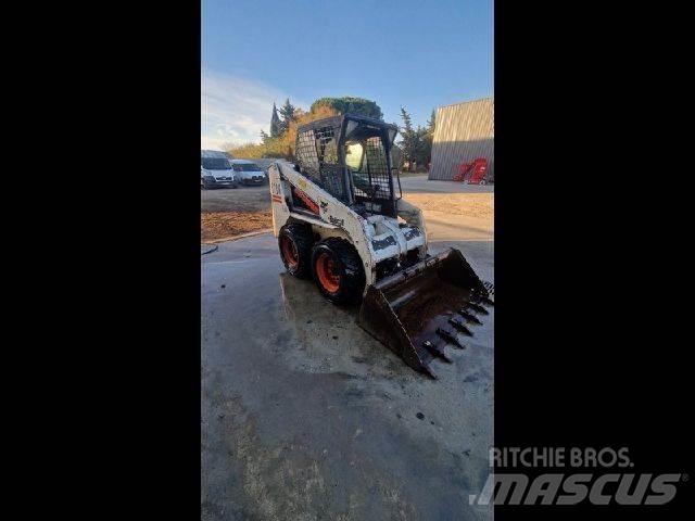 Bobcat S130 Krovimas/Kėlimas - Kita