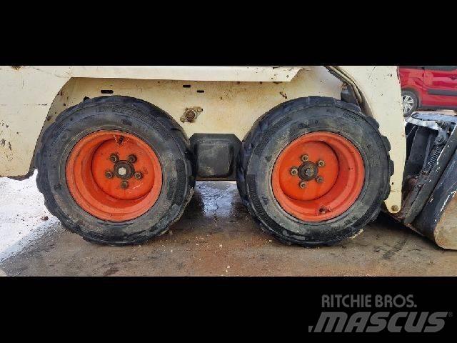 Bobcat S70 Naudoti ratiniai krautuvai