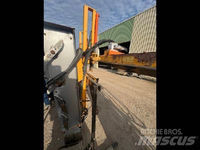  Cellier MCX EC14 Vynuogienojų genėjimo technika