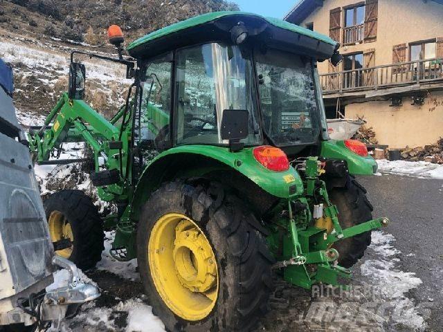 John Deere 5050E Traktoriai