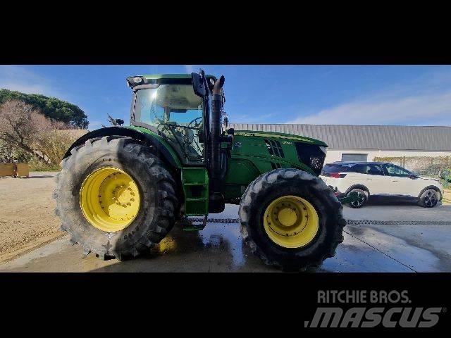 John Deere 6210 R Traktoriai