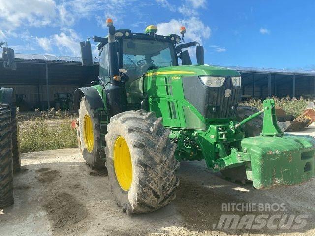 John Deere 6230R Traktoriai