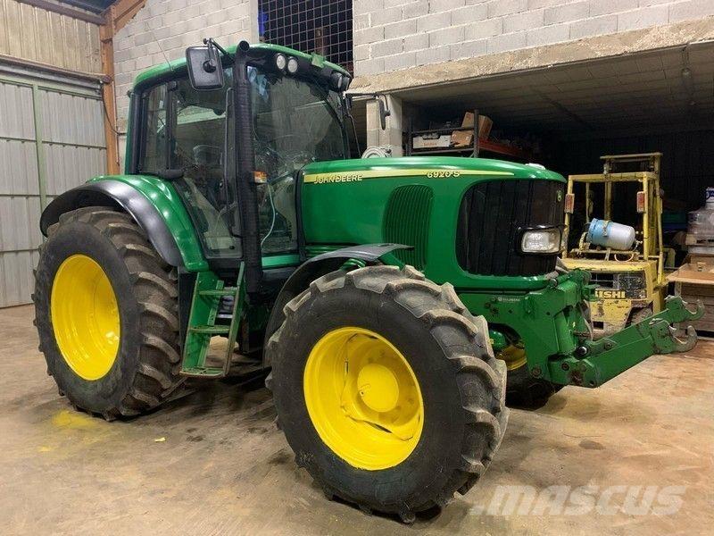 John Deere 6920 S Traktoriai