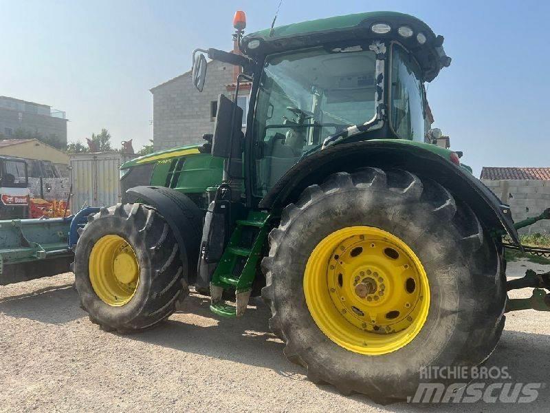 John Deere 7250R Traktoriai