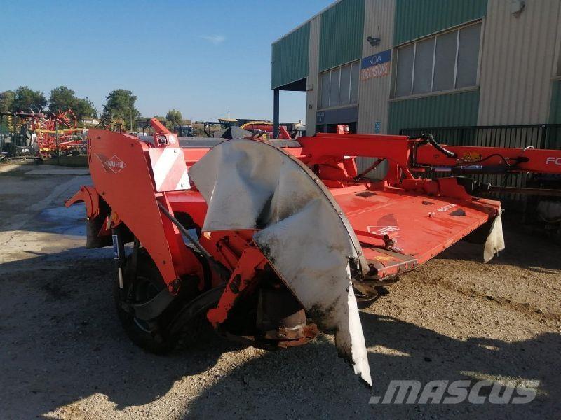 Kuhn FC 3160 TLR Formuojančios žoliapjovės
