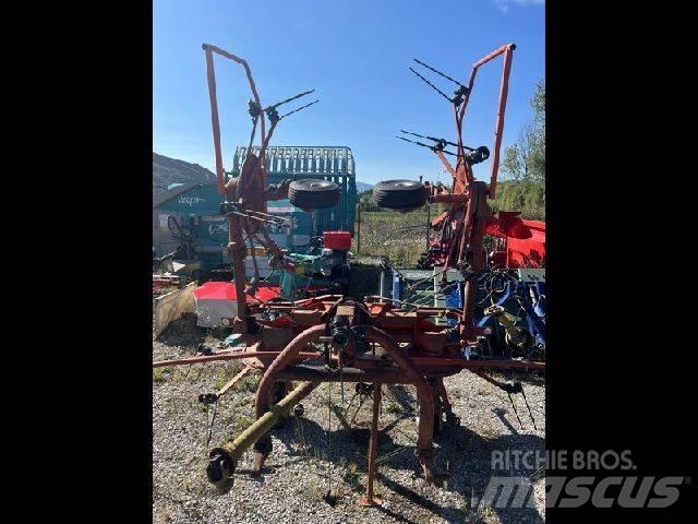 Kuhn GF5001MH Šieno grėbliai ir vartytuvai