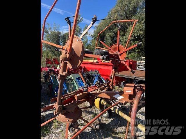 Kuhn GF5001MH Šieno grėbliai ir vartytuvai