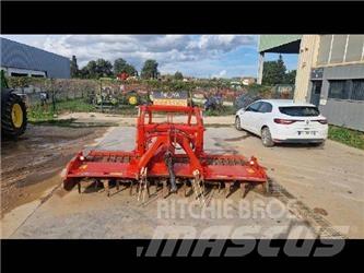 Kuhn HRB303D Akėčios