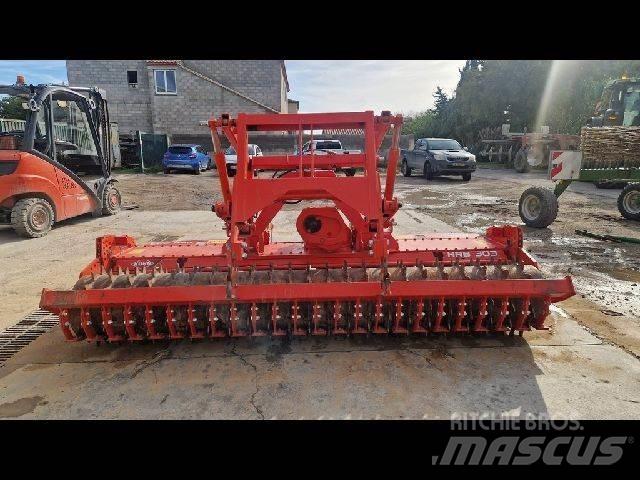 Kuhn HRB303D Akėčios