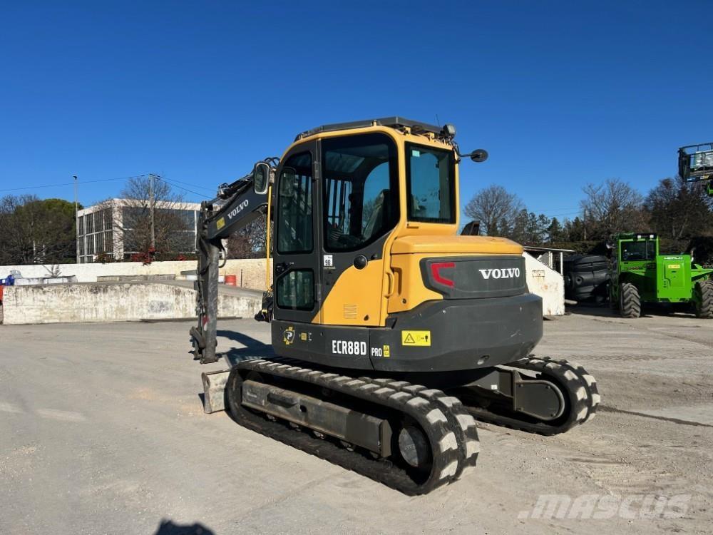Volvo ECR88D PRO Vidutinės galios ekskavatoriai 7-12 t