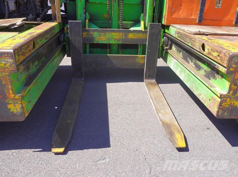 Baumann AS40 Krautuvai su pakrovimu iš šonų