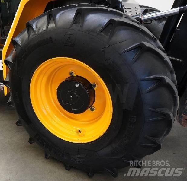 JCB 940-4 Visureigiai krautuvai
