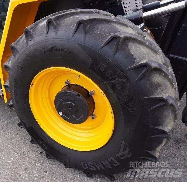 JCB 940-4 Visureigiai krautuvai