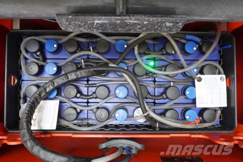 Linde D 12 133 Savaeigiai rietuvai