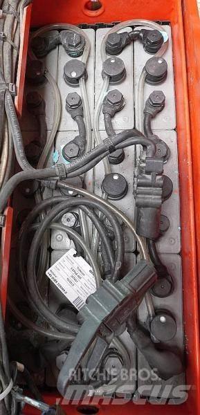 Linde E 10 334 Šakiniai krautuvai - Kita