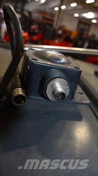 Linde E 20 387 Elektriniai šakiniai krautuvai