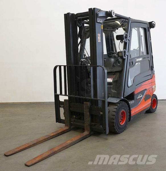 Linde E 25 387 Elektriniai šakiniai krautuvai