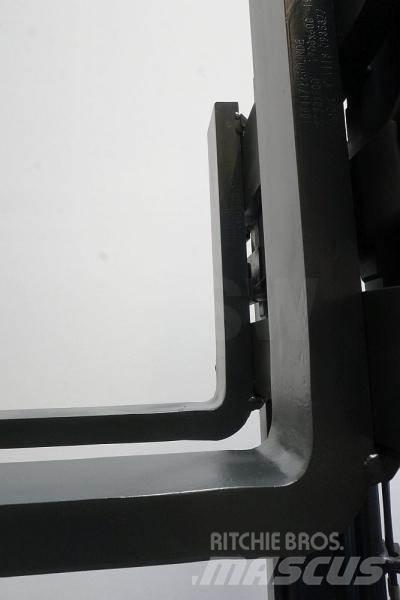 Linde E 30 387 Elektriniai šakiniai krautuvai