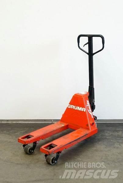 Linde HPT M 15 Rankiniai hidrauliniai vėžimėliai