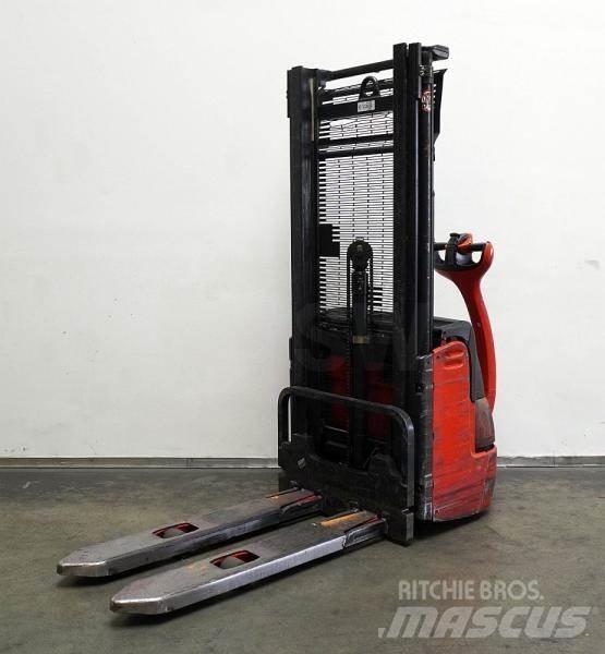 Linde L 10 379 Savaeigiai rietuvai