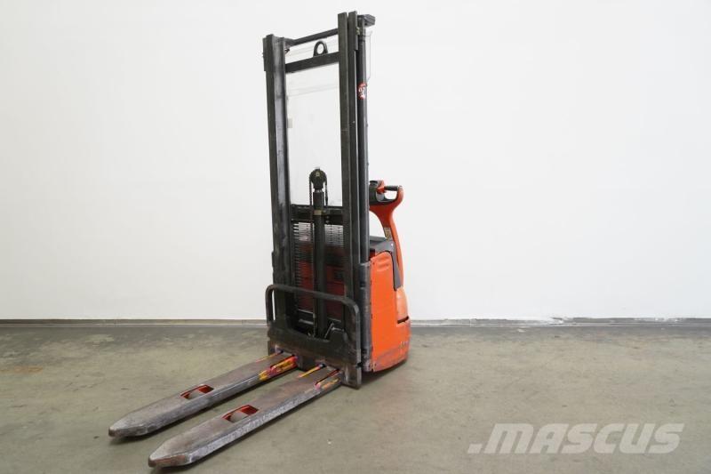 Linde L 12 379 Savaeigiai rietuvai