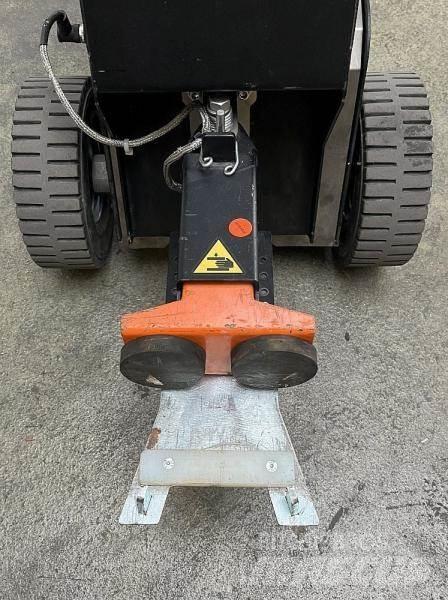 Movexx T1500 Buksyravimo vilkikai