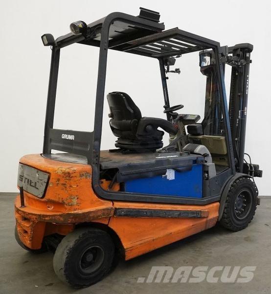 Still R60-40 Elektriniai šakiniai krautuvai