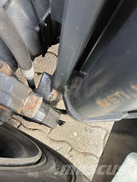 Still R60-50 Elektriniai šakiniai krautuvai