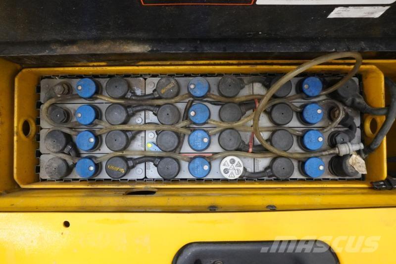 Yale MS12AC Savaeigiai rietuvai