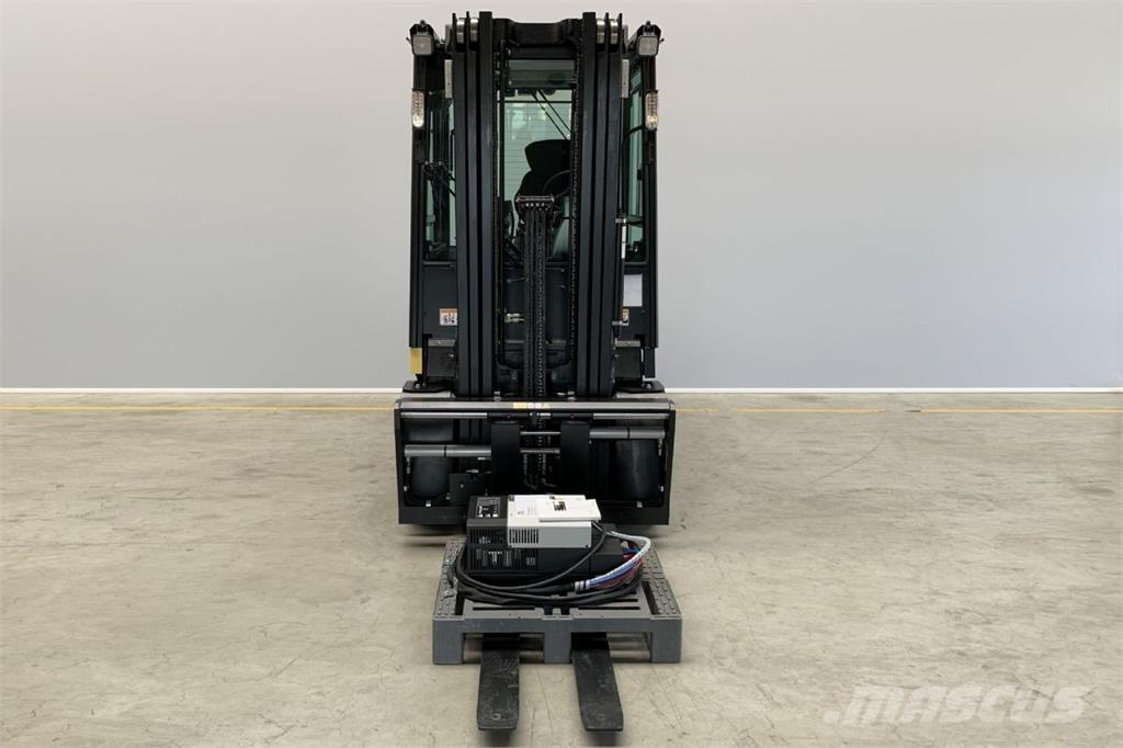 Hyster J2.50XN Elektriniai šakiniai krautuvai