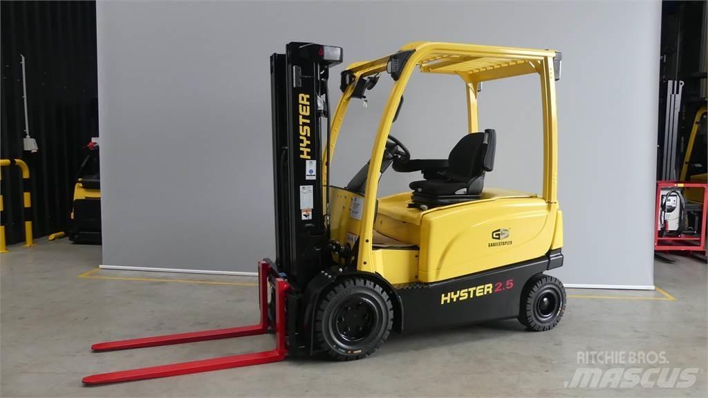 Hyster J2.5XN Elektriniai šakiniai krautuvai