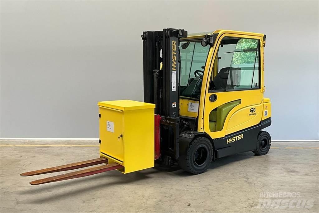 Hyster J3.50XN Elektriniai šakiniai krautuvai