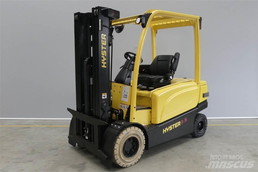 Hyster J3.50XN Elektriniai šakiniai krautuvai
