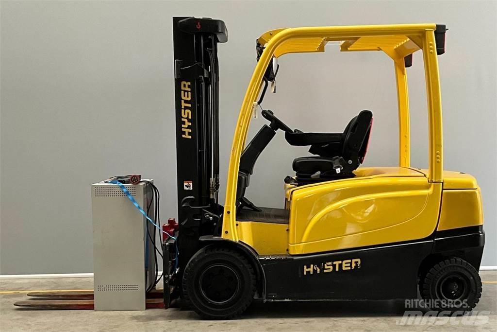 Hyster J3.5XN Elektriniai šakiniai krautuvai