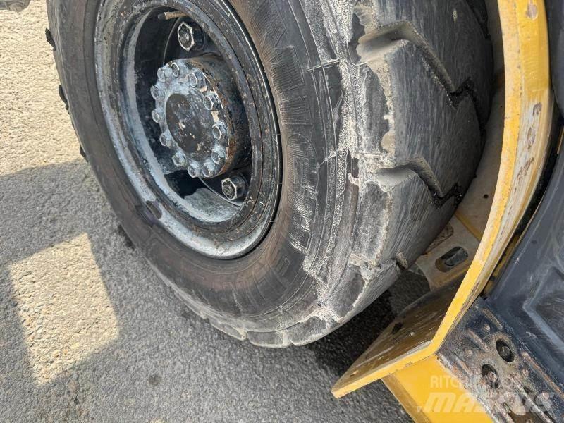 CAT DP45NT Šakiniai krautuvai - Kita