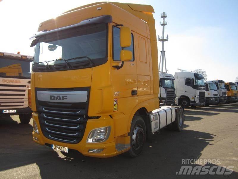 DAF XF105 460 Naudoti vilkikai