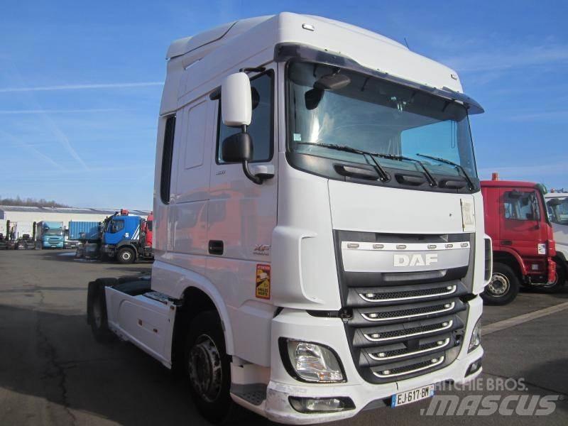 DAF XF105 460 Naudoti vilkikai