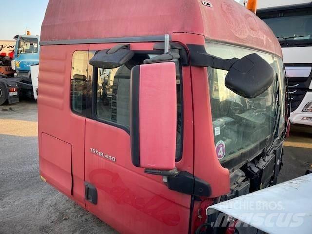 MAN TGX Kabinos ir salonai