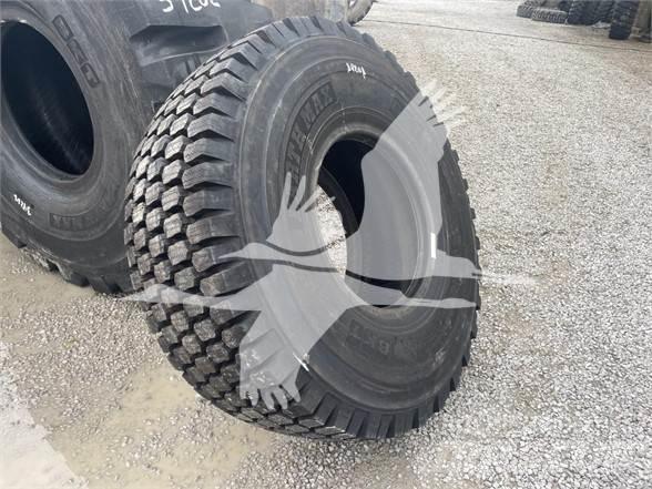 BKT 20.5R25 Padangos, ratai ir ratlankiai