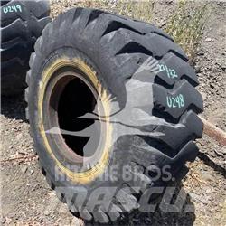  Gulf 23.5X25 Padangos, ratai ir ratlankiai
