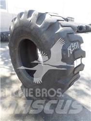 Titan 20.5x25 Padangos, ratai ir ratlankiai