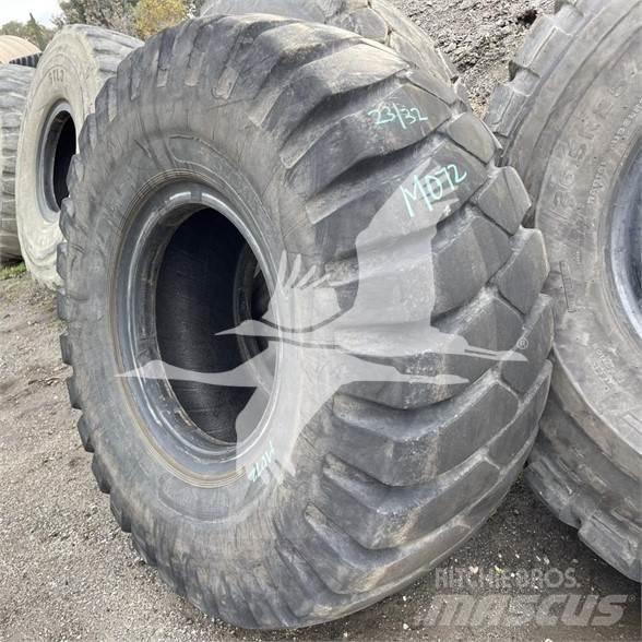 Titan 23.5x25 Padangos, ratai ir ratlankiai