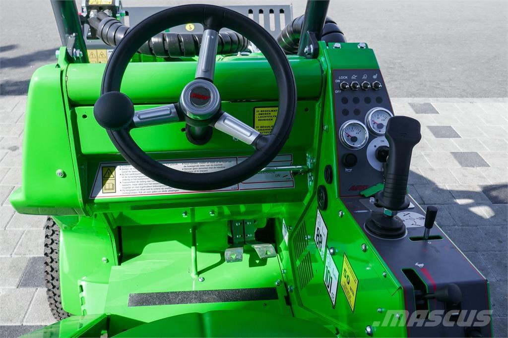 Avant M 423 Mini ekskavatoriai < 7 t