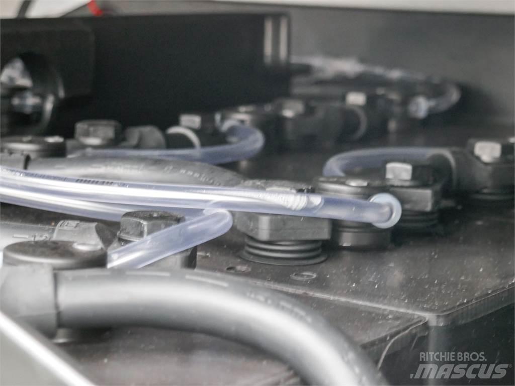 Carer A 120X Elektriniai šakiniai krautuvai