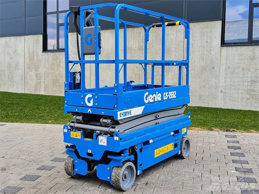 Genie GS 1932 Žirkliniai keltuvai
