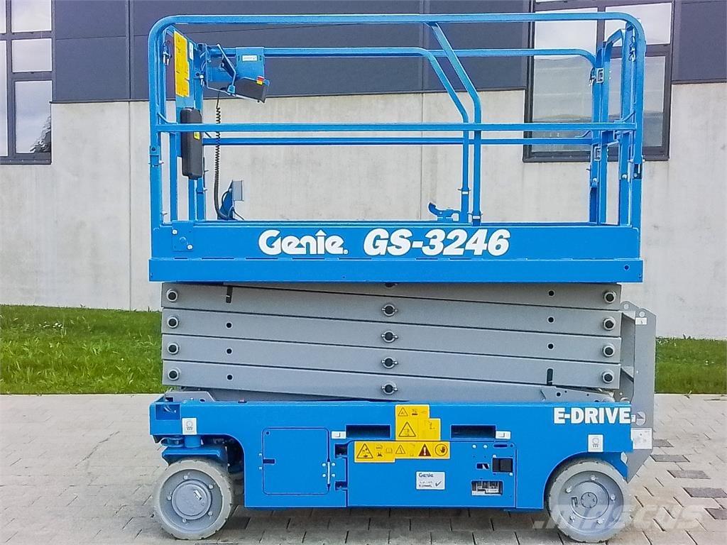 Genie GS 3246 Žirkliniai keltuvai