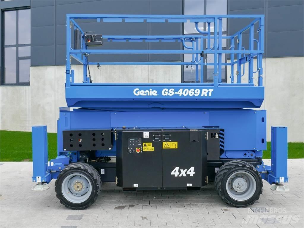Genie GS 4069RT Žirkliniai keltuvai